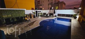 Image 8 - 916654