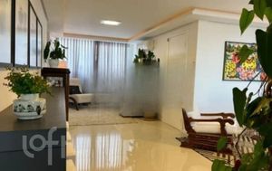 Image 14 - 916658