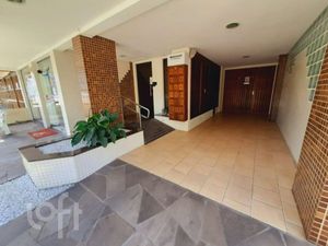 Image 4 - 916683