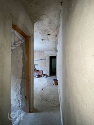 Image 6 - 916685