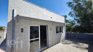 Image 6 - 916686