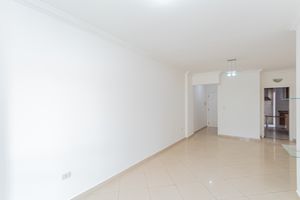 Image 6 - 916687