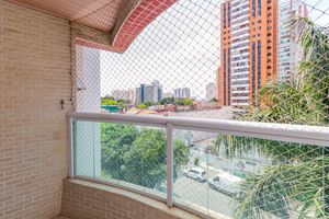 Image 3 - 916687