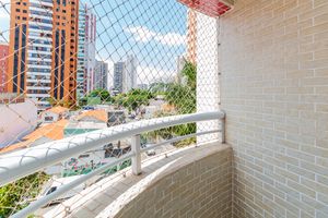Image 15 - 916687