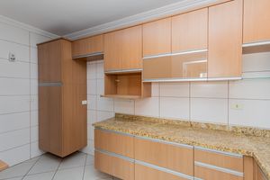 Image 33 - 916687