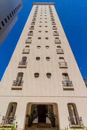 Image 15 - 916691