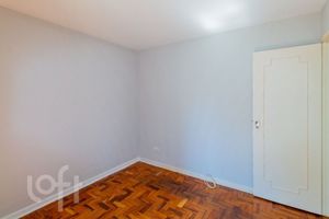 Image 7 - 916691