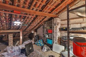Image 47 - 916692