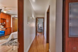 Image 30 - 916692