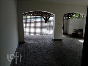 Image 21 - 916695