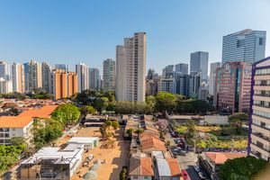 Image 14 - 916698