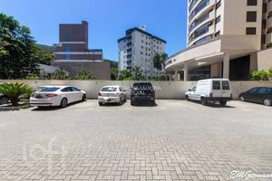 Image 34 - 916708