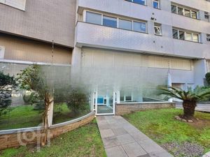 Image 26 - 916714