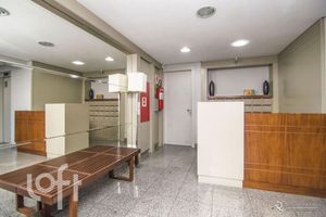 Image 15 - 916714