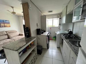 Image 9 - 916736