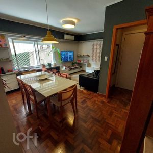 Image 1 - 916745