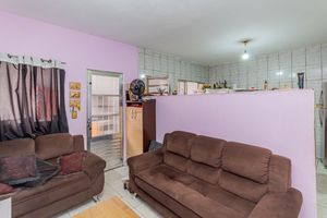 Image 22 - 916754