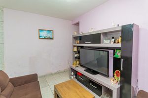 Image 23 - 916754