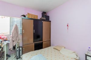 Image 33 - 916754