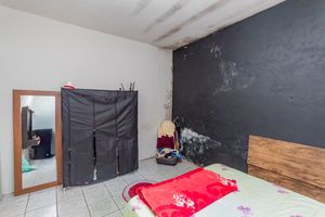 Image 36 - 916754