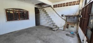 Image 15 - 916759