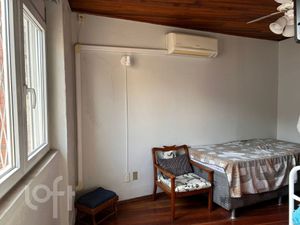 Image 8 - 916763
