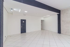 Image 15 - 916772
