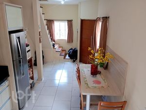 Image 4 - 916777