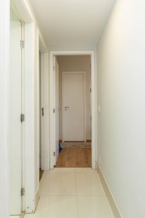 Image 24 - 916778
