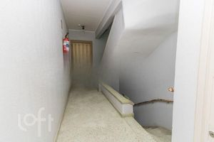 Image 10 - 916792