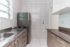 Image 7 - 916792