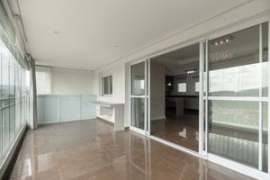 Image 4 - 916797