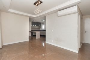 Image 11 - 916797
