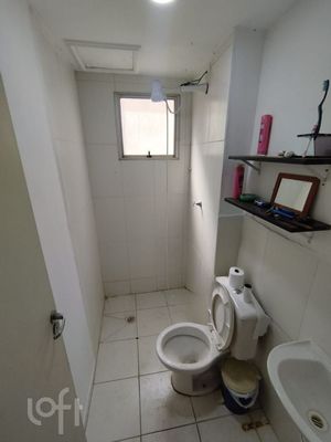 Image 7 - 916809