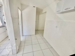 Image 3 - 916813