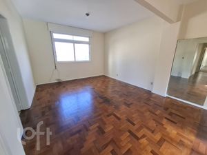 Image 1 - 916833