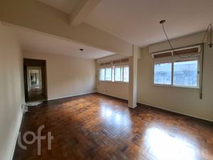 Image 4 - 916833