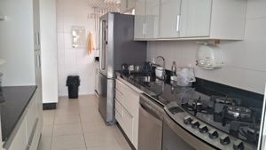 Image 4 - 916838