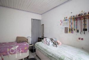 Image 39 - 916840