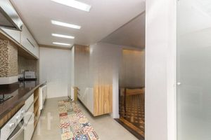 Image 2 - 916847