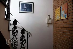 Image 4 - 916850