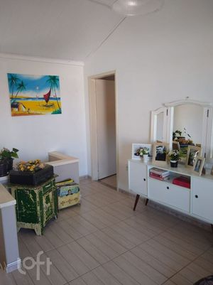 Image 3 - 916851