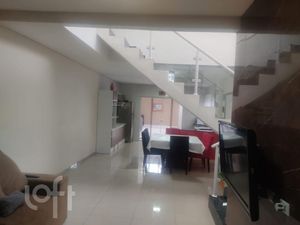 Image 0 - 916852