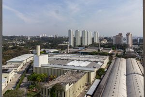 Image 32 - 916853