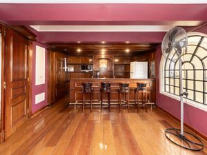Image 33 - 916855