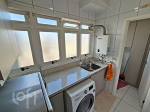 Image 9 - 916873