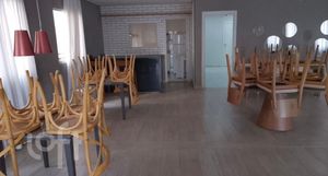 Image 10 - 916884