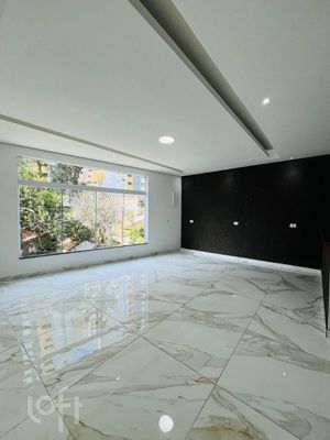 Image 14 - 916885