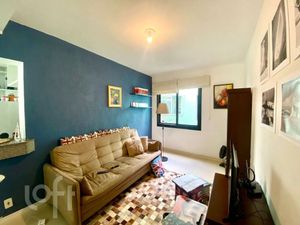 Image 8 - 916886