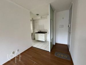 Image 1 - 916887